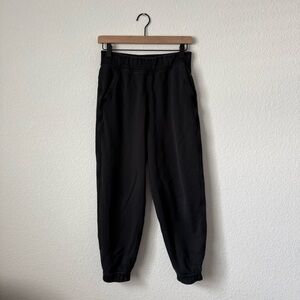 Lululemon Relaxed High-Rise Jogger